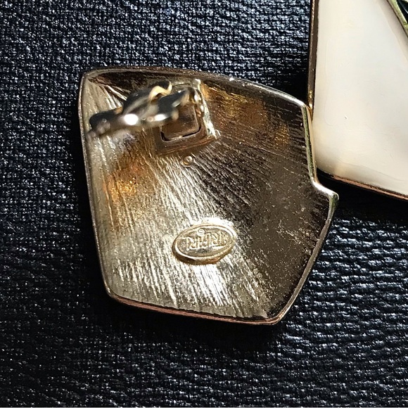 Vintage Costume Jewelry Collection - Picture 4 of 16